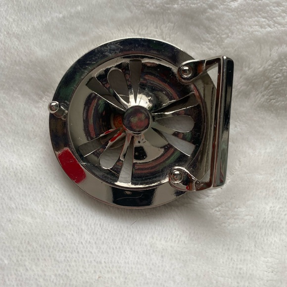 Y2K PLAYBOY spin belt buckle - Picture 3 of 3